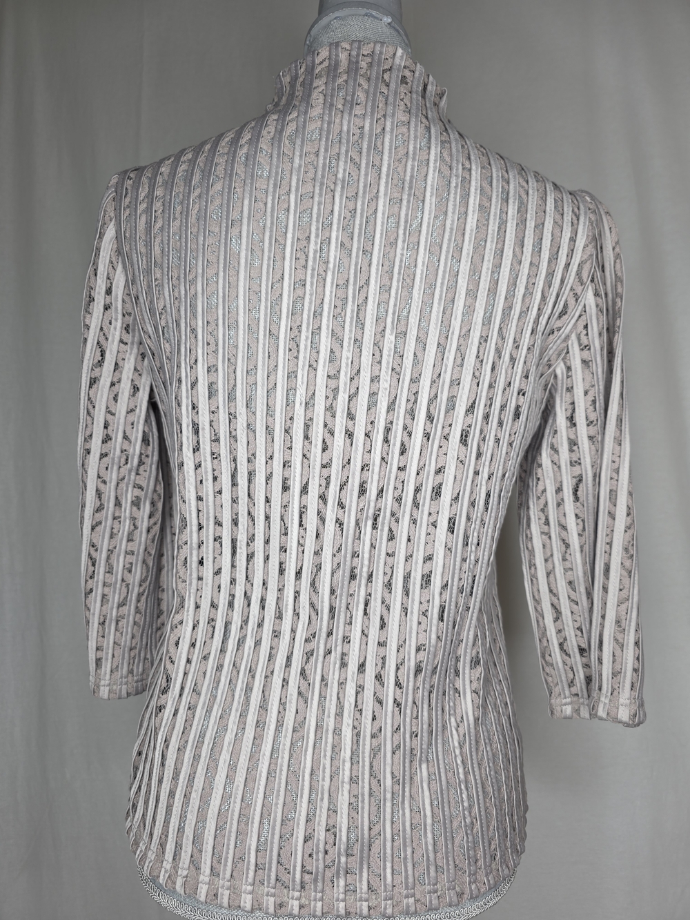 Chico's Pale Silver Taupe Striped Lace Zip-Front Blazer Sz Small - Picture 4 of 6
